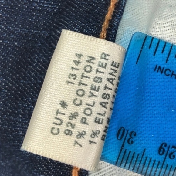 J Brand 811 Mid Rise Skinny Jeans in Dark Vintage - Picture 7 of 9